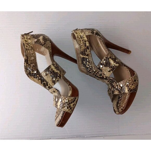 Stuart Weitzman Women's Airforce Roccia Serpent Snake Leather Designer Pumps 6 - Picture 6 of 13